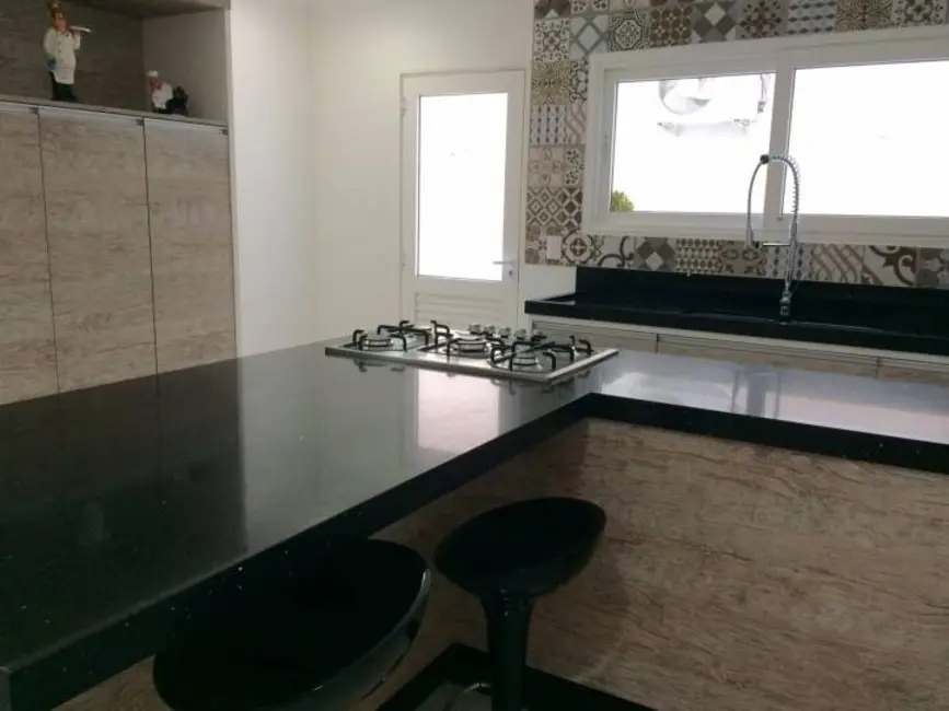 Foto 7 de Casa de Condomínio com 3 quartos à venda, 325m2 em Aruja - SP