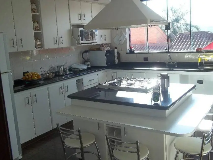 Foto 3 de Casa de Condomínio com 3 quartos à venda em Aruja - SP