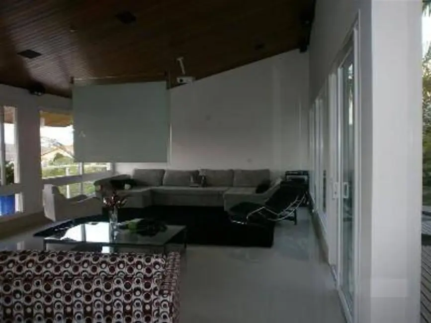 Foto 3 de Casa de Condomínio com 3 quartos à venda em Aruja - SP