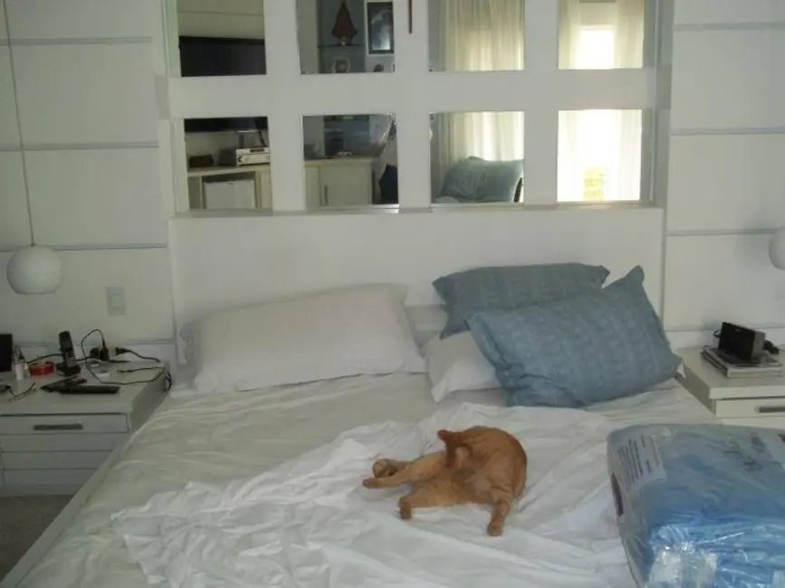 Casa de Condomínio com 4 quartos à venda, 550m2 em Aruja - SP - imagem 4 Foto 4 de Casa de Condomínio com 4 quartos à venda, 550m2 em Aruja - SP