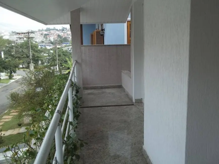 Casa de Condomínio com 4 quartos à venda, 550m2 em Aruja - SP - imagem 7 Foto 7 de Casa de Condomínio com 4 quartos à venda, 550m2 em Aruja - SP