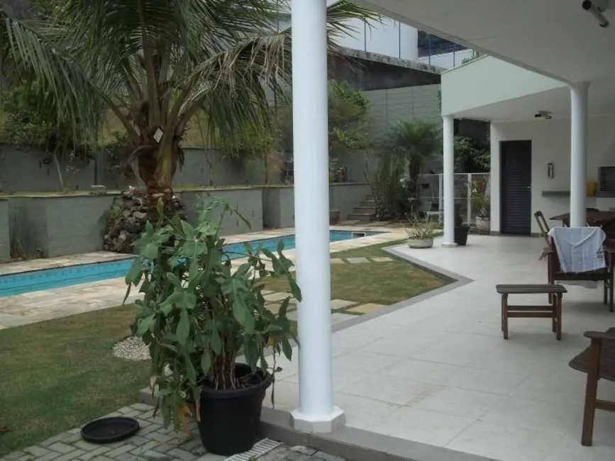 Foto 2 de Casa de Condomínio com 4 quartos à venda em Aruja - SP