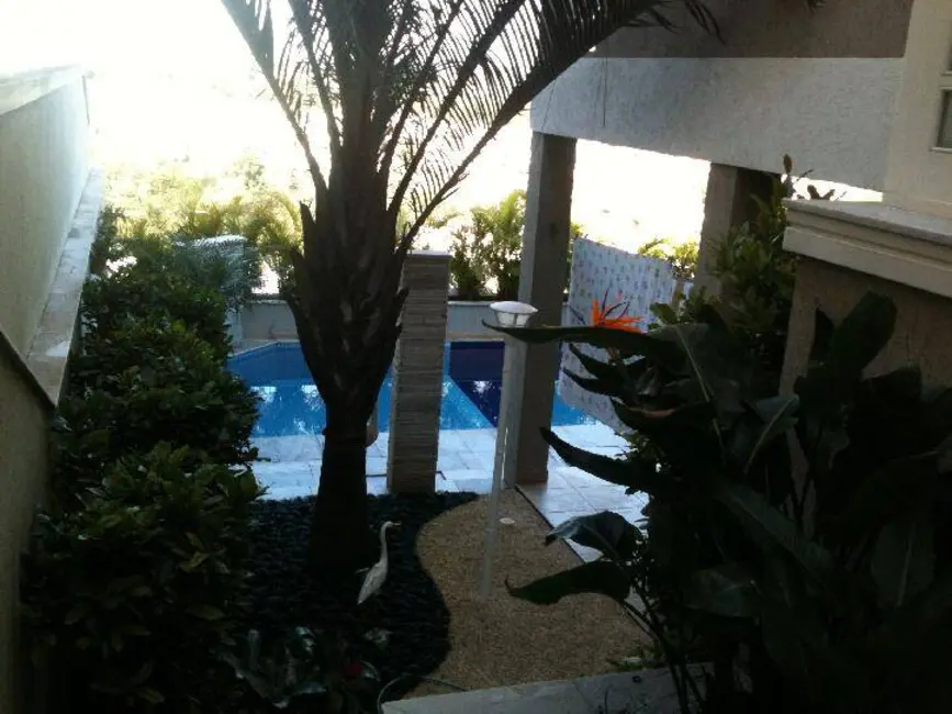 Casa de Condomínio com 4 quartos à venda em Aruja - SP - imagem 7 Foto 7 de Casa de Condomínio com 4 quartos à venda em Aruja - SP