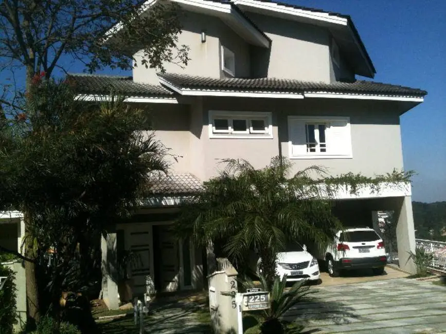 Casa de Condomínio com 4 quartos à venda em Aruja - SP - imagem 2 Foto 2 de Casa de Condomínio com 4 quartos à venda em Aruja - SP