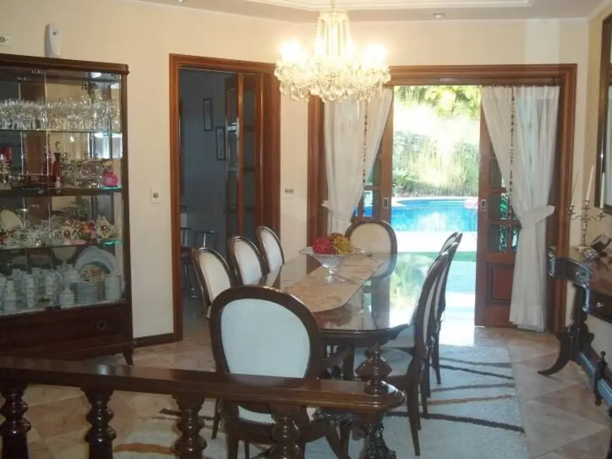 Foto 8 de Casa de Condomínio com 3 quartos à venda, 1000m2 em Aruja - SP