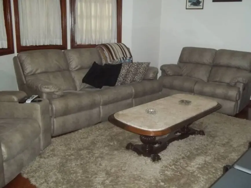 Foto 6 de Casa de Condomínio com 3 quartos à venda, 1000m2 em Aruja - SP