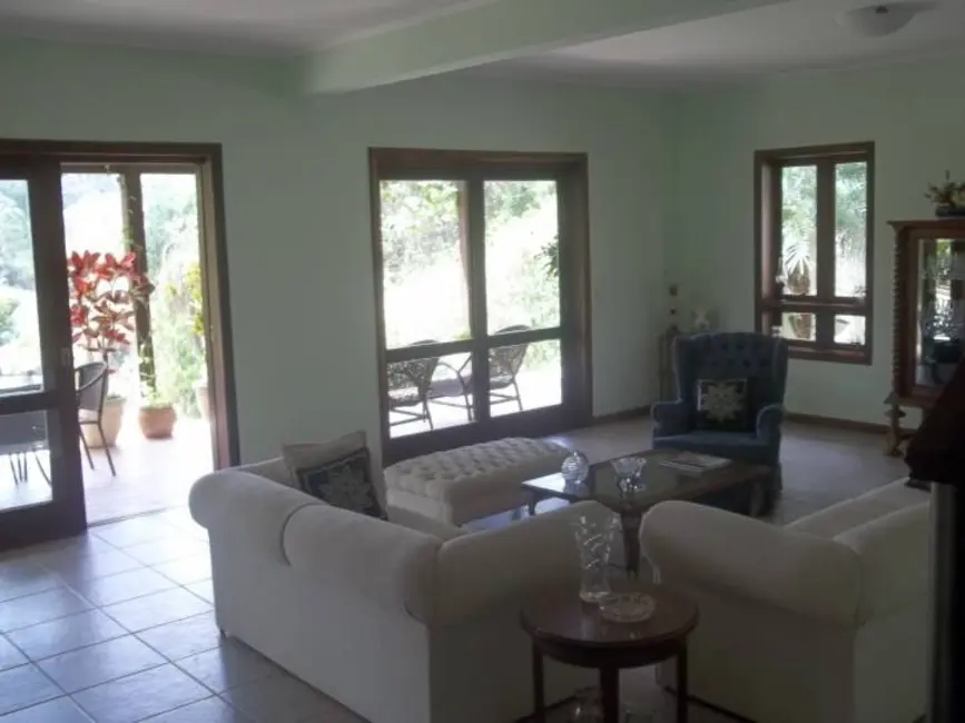 Foto 5 de Casa de Condomínio com 4 quartos à venda e para alugar em Aruja - SP