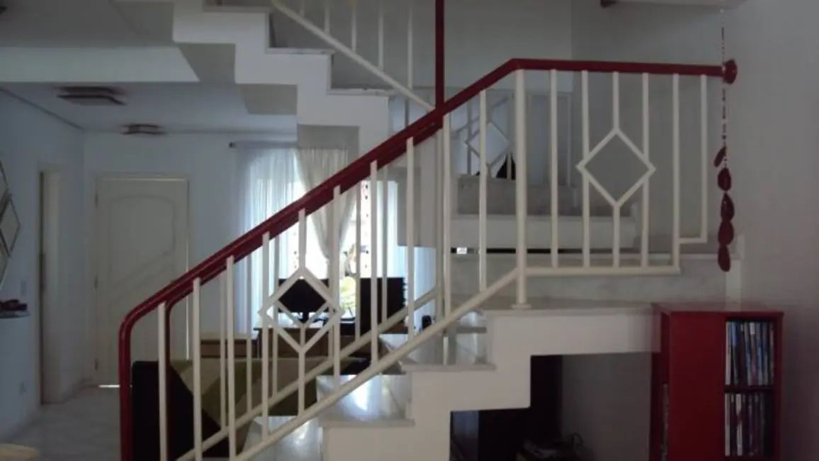 Foto 5 de Casa de Condomínio com 4 quartos à venda em Aruja - SP