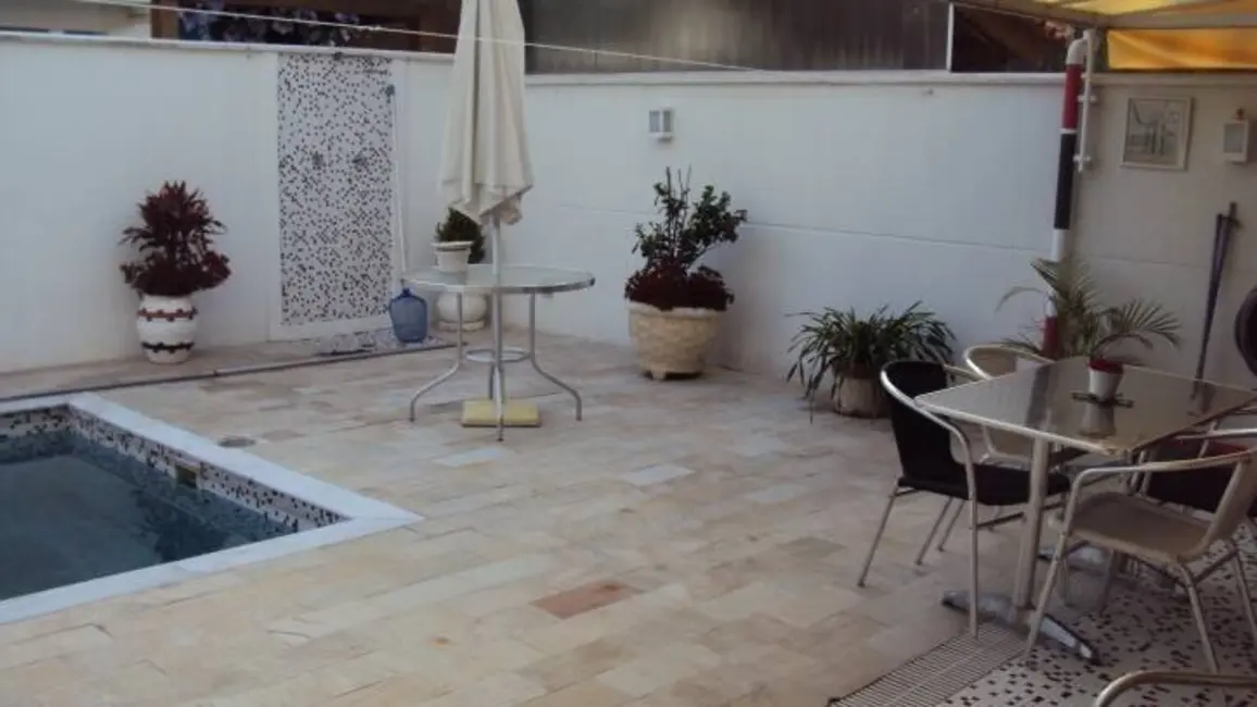 Foto 6 de Casa de Condomínio com 4 quartos à venda em Aruja - SP