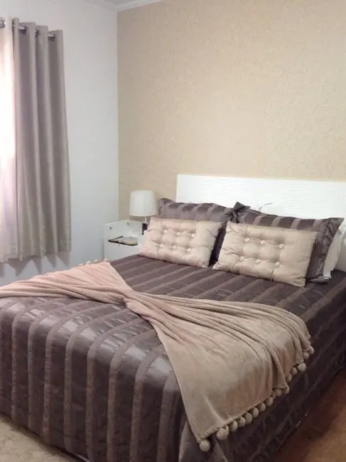 Foto 4 de Casa de Condomínio com 4 quartos à venda em Aruja - SP