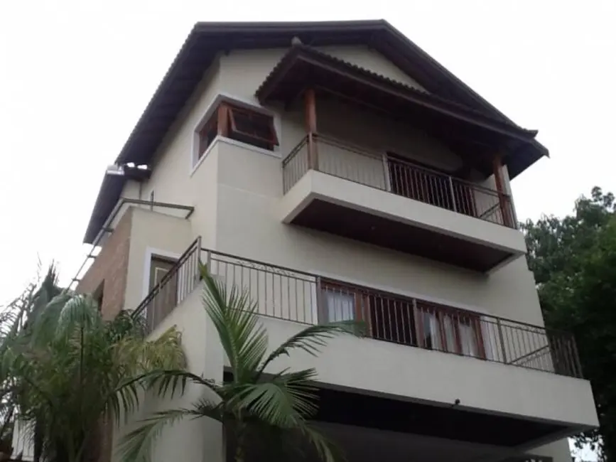 Foto 3 de Casa de Condomínio com 4 quartos à venda, 1840m2 em Aruja - SP