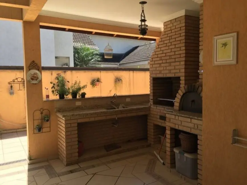 Foto 9 de Casa com 3 quartos à venda em Aruja - SP