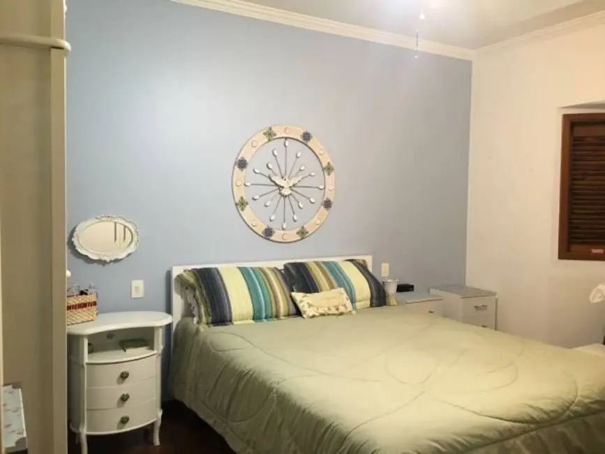 Foto 4 de Casa com 3 quartos à venda em Aruja - SP