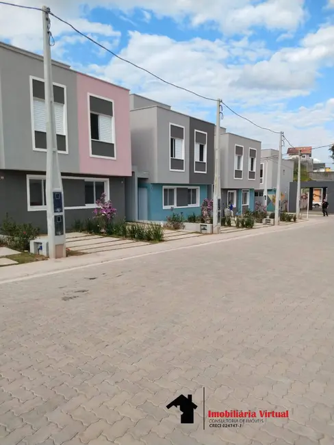 Foto 8 de Casa com 2 quartos à venda, 56m2 em Centro, Aruja - SP