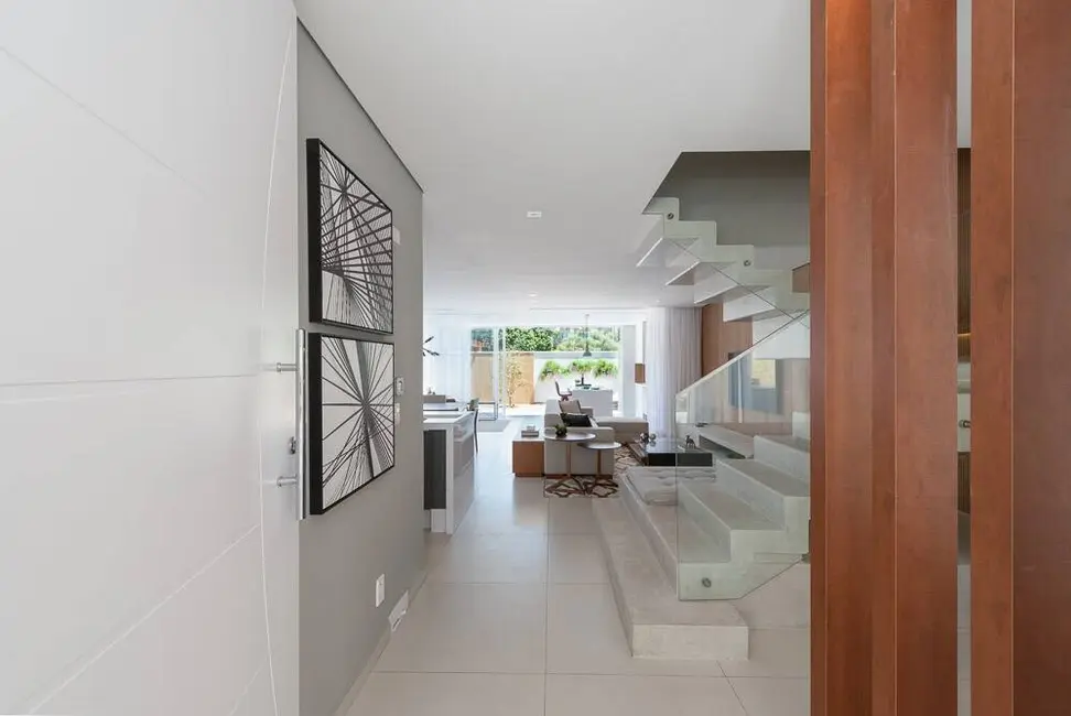 Foto 5 de Casa com 3 quartos à venda, 183m2 em Aruja - SP