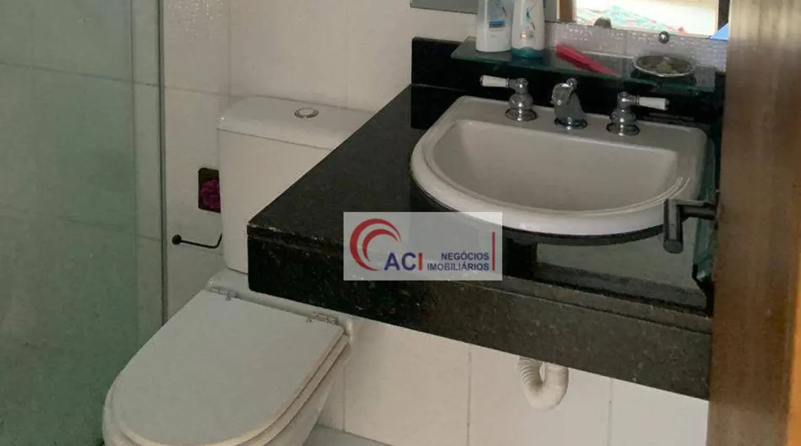 Foto 5 de Casa de Condomínio com 4 quartos à venda, 480m2 em Transurb, Itapevi - SP