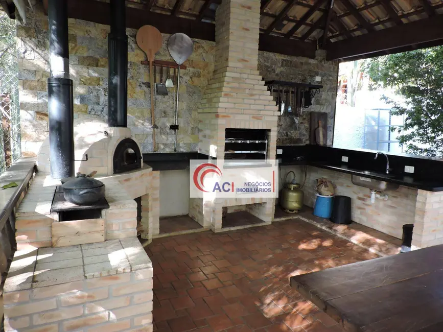 Casa de Condomínio com 4 quartos à venda e para alugar, 643m2 em Transurb, Itapevi - SP - imagem 3 Foto 3 de Casa de Condomínio com 4 quartos à venda e para alugar, 643m2 em Transurb, Itapevi - SP