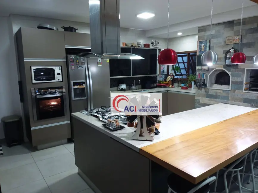 Foto 7 de Casa de Condomínio com 4 quartos à venda, 480m2 em Transurb, Itapevi - SP