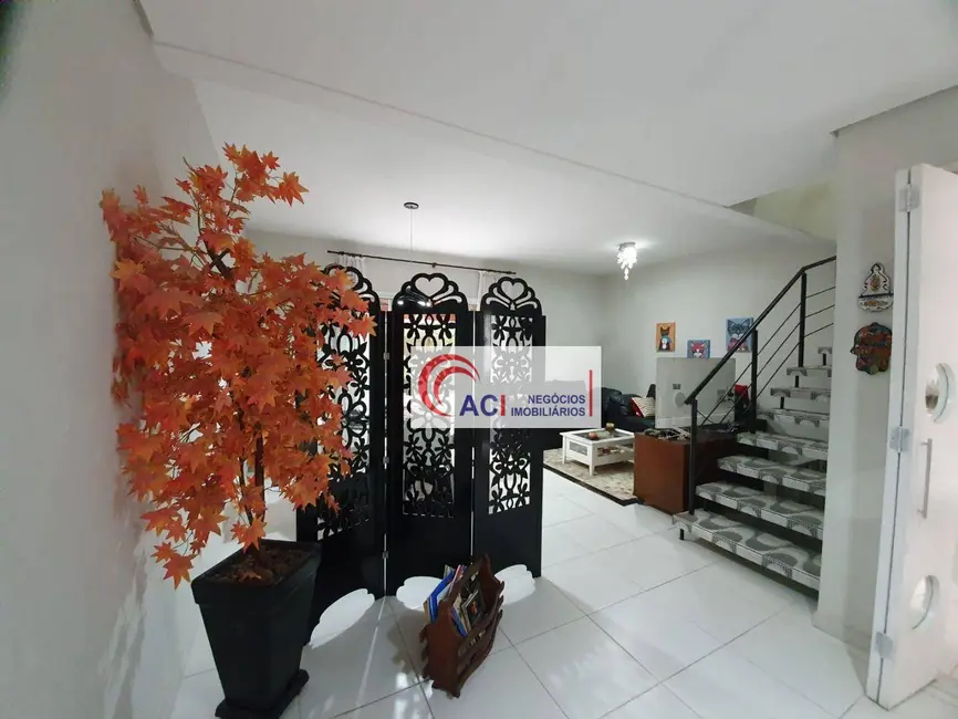 Foto 5 de Casa de Condomínio com 3 quartos à venda, 120m2 em Vila Santo Antônio do Portão, Cotia - SP