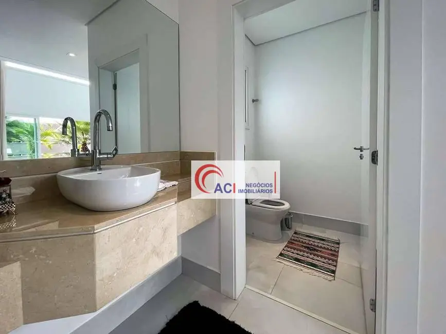 Casa de Condomínio com 4 quartos à venda, 1144m2 em São Paulo II, Cotia - SP - imagem 8 Foto 8 de Casa de Condomínio com 4 quartos à venda, 1144m2 em São Paulo II, Cotia - SP