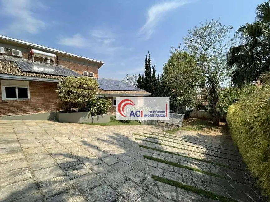 Casa de Condomínio com 4 quartos à venda, 1304m2 em São Paulo II, Cotia - SP - imagem 3 Foto 3 de Casa de Condomínio com 4 quartos à venda, 1304m2 em São Paulo II, Cotia - SP