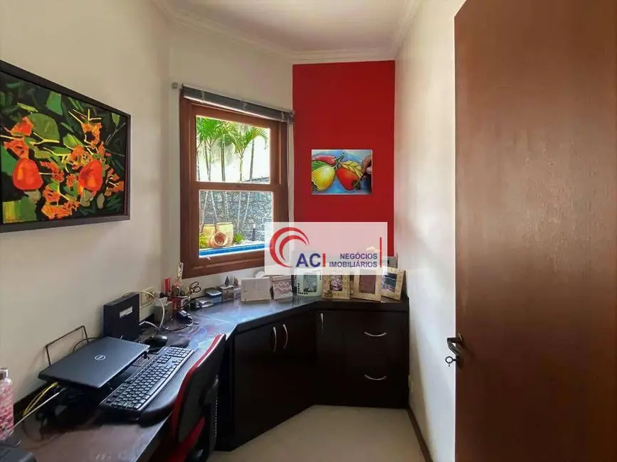 Casa de Condomínio com 3 quartos à venda, 572m2 em Granja Viana II, Cotia - SP - imagem 9 Foto 9 de Casa de Condomínio com 3 quartos à venda, 572m2 em Granja Viana II, Cotia - SP