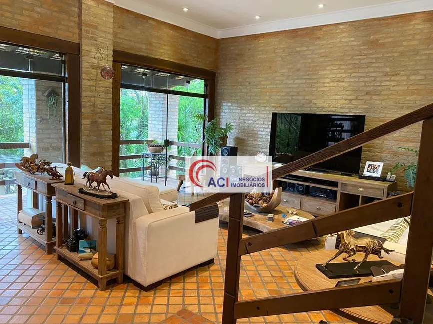 Foto 2 de Casa de Condomínio com 5 quartos à venda, 516m2 em Transurb, Itapevi - SP