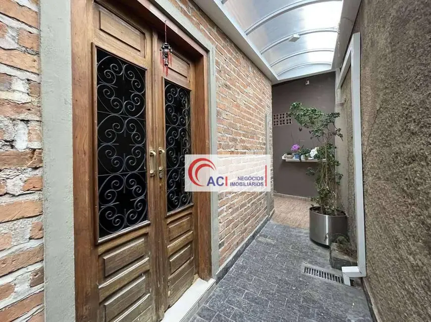 Casa com 3 quartos à venda, 276m2 em Jardim Semiramis, Cotia - SP - imagem 6 Foto 6 de Casa com 3 quartos à venda, 276m2 em Jardim Semiramis, Cotia - SP