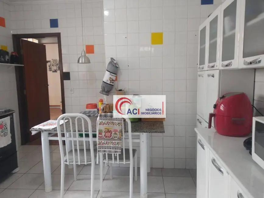 Casa de Condomínio com 2 quartos à venda, 400m2 em Transurb, Itapevi - SP - imagem 3 Foto 3 de Casa de Condomínio com 2 quartos à venda, 400m2 em Transurb, Itapevi - SP