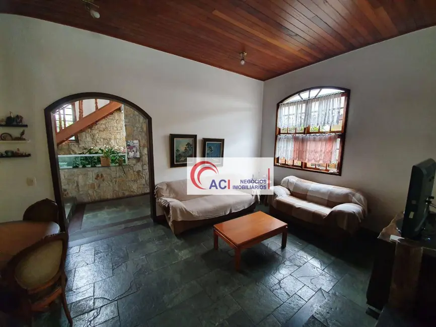 Foto 2 de Casa de Condomínio com 6 quartos à venda e para alugar, 560m2 em Nova Higienópolis, Jandira - SP