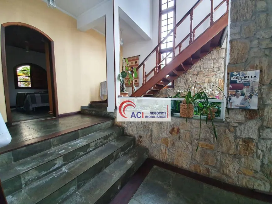Casa de Condomínio com 6 quartos à venda, 560m2 em Nova Higienópolis, Jandira - SP - imagem 7 Foto 7 de Casa de Condomínio com 6 quartos à venda, 560m2 em Nova Higienópolis, Jandira - SP