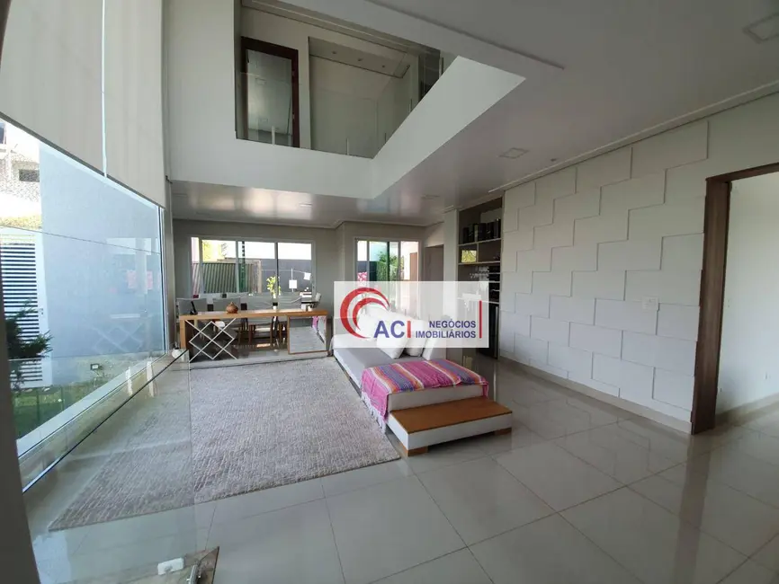 Foto 5 de Casa de Condomínio com 4 quartos à venda, 560m2 em Jardim do Golf I, Jandira - SP