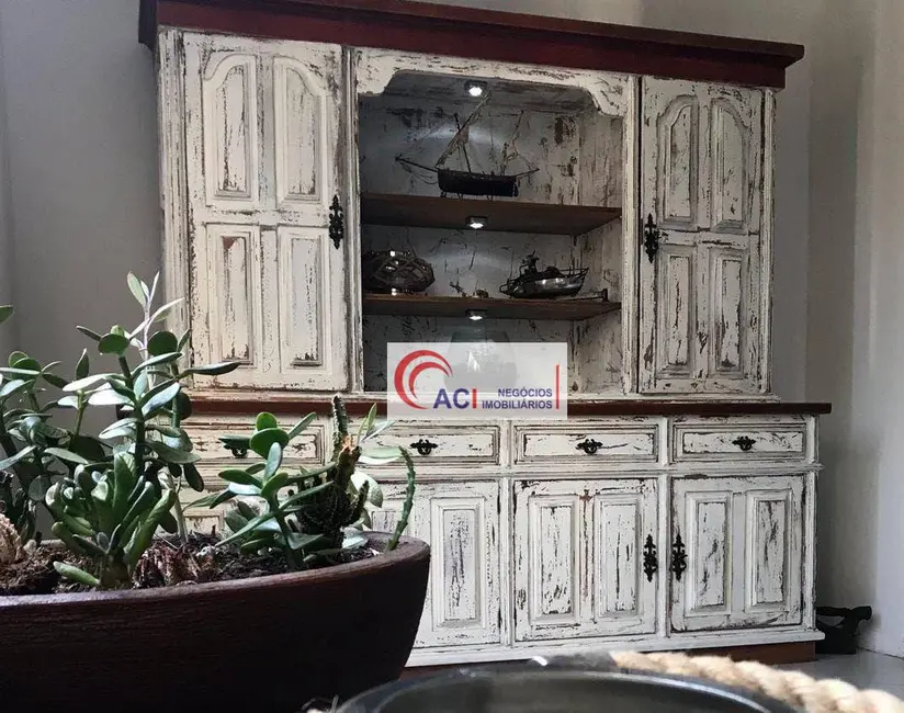 Casa de Condomínio com 5 quartos à venda e para alugar, 363m2 em Transurb, Itapevi - SP - imagem 5 Foto 5 de Casa de Condomínio com 5 quartos à venda e para alugar, 363m2 em Transurb, Itapevi - SP