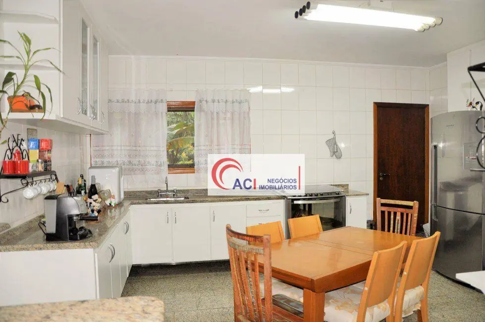 Foto 6 de Casa de Condomínio com 4 quartos à venda, 2289m2 em Transurb, Itapevi - SP