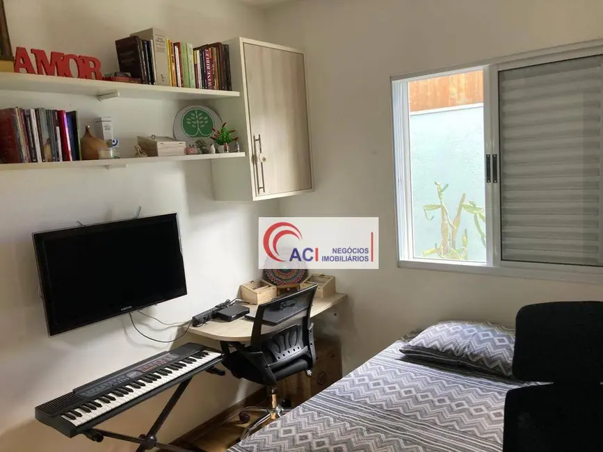 Casa de Condomínio com 3 quartos à venda e para alugar, 377m2 em Transurb, Itapevi - SP - imagem 9 Foto 9 de Casa de Condomínio com 3 quartos à venda e para alugar, 377m2 em Transurb, Itapevi - SP