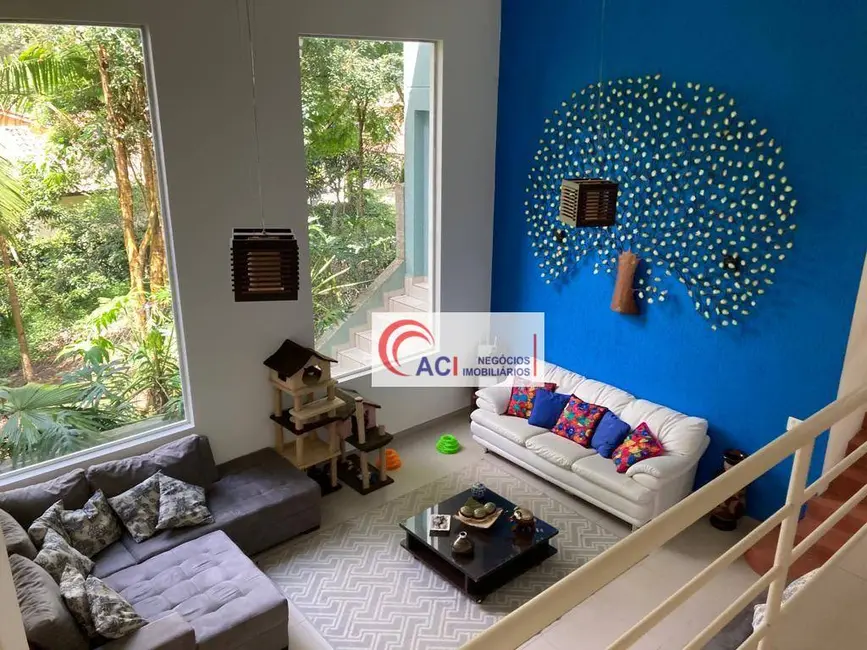 Casa de Condomínio com 3 quartos à venda e para alugar, 377m2 em Transurb, Itapevi - SP - imagem 3 Foto 3 de Casa de Condomínio com 3 quartos à venda e para alugar, 377m2 em Transurb, Itapevi - SP