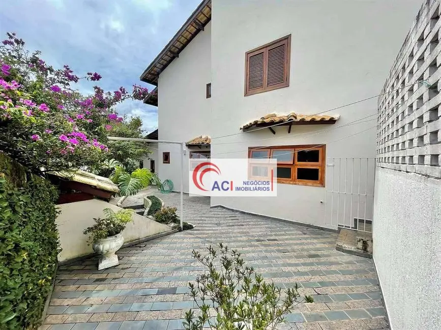 Casa de Condomínio com 4 quartos à venda, 478m2 em Granja Viana, Carapicuiba - SP - imagem 6 Foto 6 de Casa de Condomínio com 4 quartos à venda, 478m2 em Granja Viana, Carapicuiba - SP