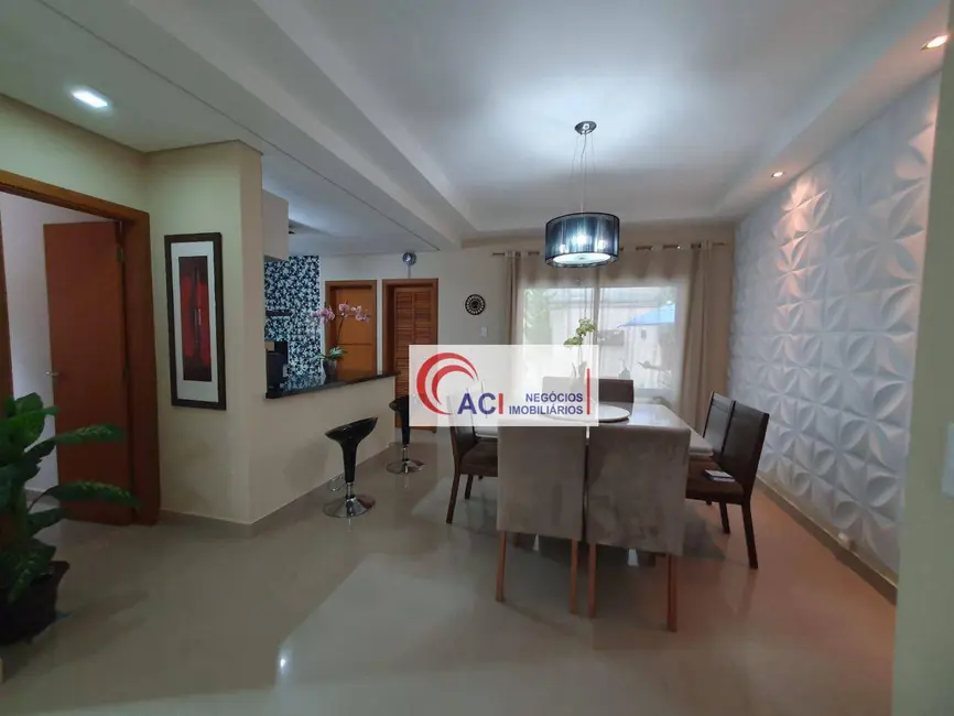 Foto 4 de Casa de Condomínio com 3 quartos à venda, 250m2 em Cotia - SP