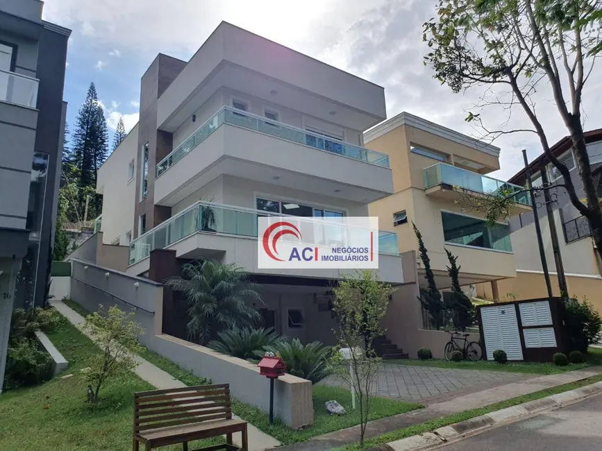 Foto 1 de Casa de Condomínio com 3 quartos à venda, 250m2 em Cotia - SP