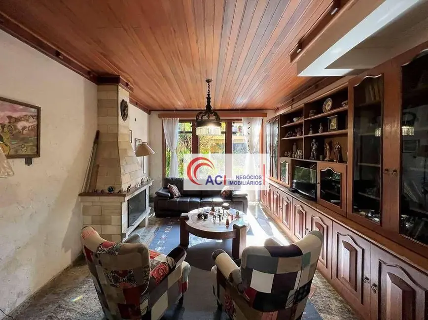 Casa de Condomínio com 4 quartos à venda, 485m2 em São Paulo II, Cotia - SP - imagem 6 Foto 6 de Casa de Condomínio com 4 quartos à venda, 485m2 em São Paulo II, Cotia - SP