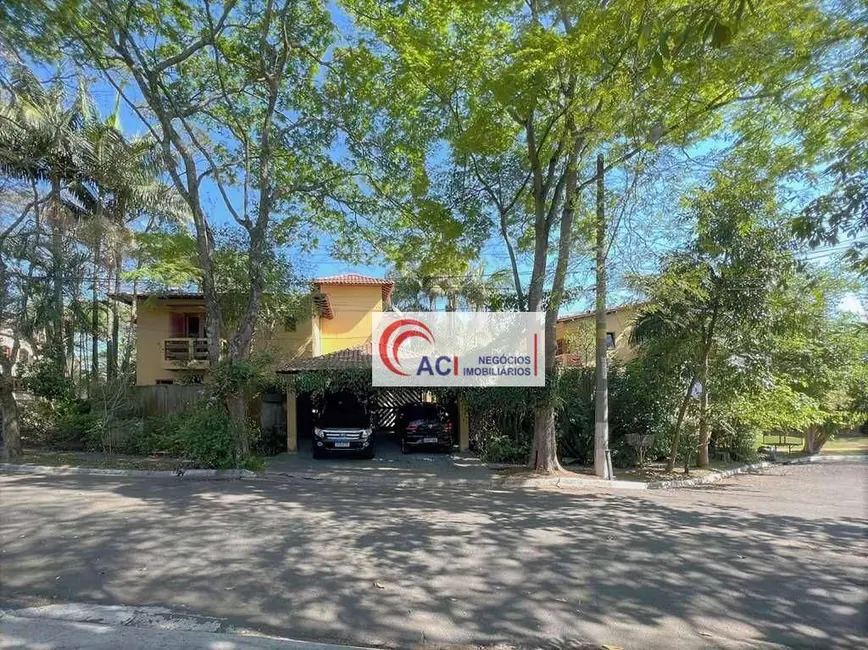 Casa de Condomínio com 4 quartos à venda, 485m2 em São Paulo II, Cotia - SP - imagem 5 Foto 5 de Casa de Condomínio com 4 quartos à venda, 485m2 em São Paulo II, Cotia - SP