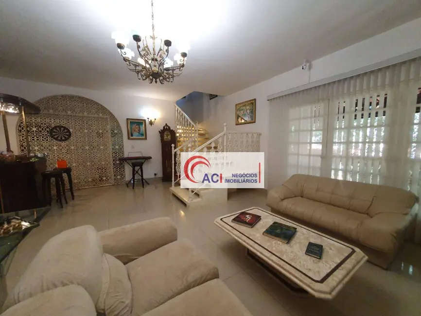 Foto 2 de Casa de Condomínio com 4 quartos à venda, 1080m2 em Transurb, Itapevi - SP