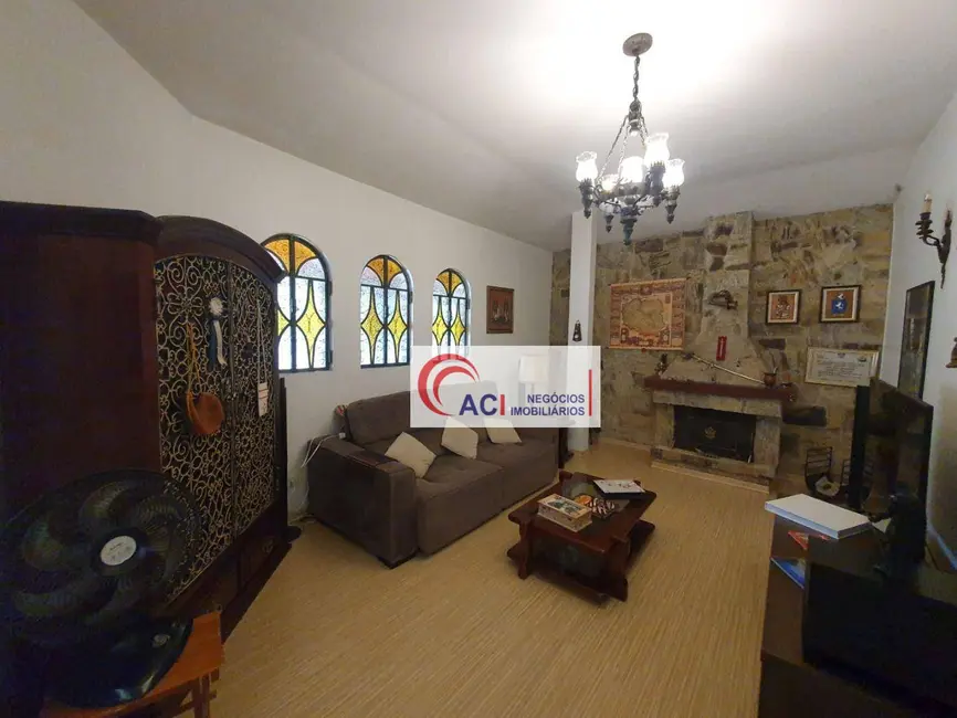 Casa de Condomínio com 4 quartos à venda, 1080m2 em Transurb, Itapevi - SP - imagem 8 Foto 8 de Casa de Condomínio com 4 quartos à venda, 1080m2 em Transurb, Itapevi - SP