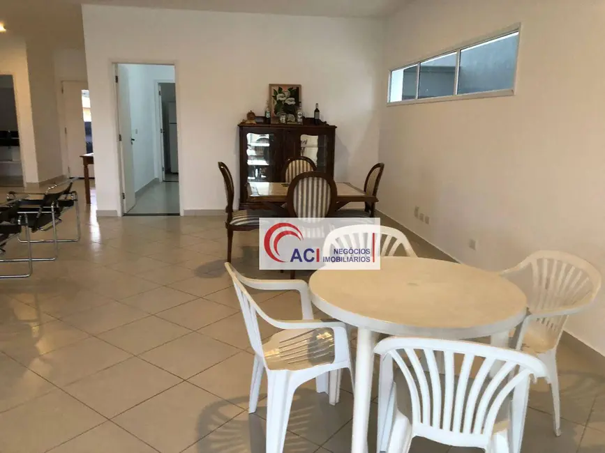 Foto 3 de Casa de Condomínio com 5 quartos à venda, 360m2 em Residencial dos Lagos, Cotia - SP
