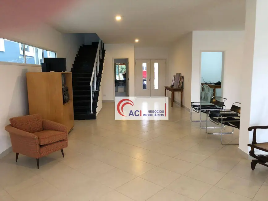 Foto 4 de Casa de Condomínio com 5 quartos à venda, 360m2 em Residencial dos Lagos, Cotia - SP