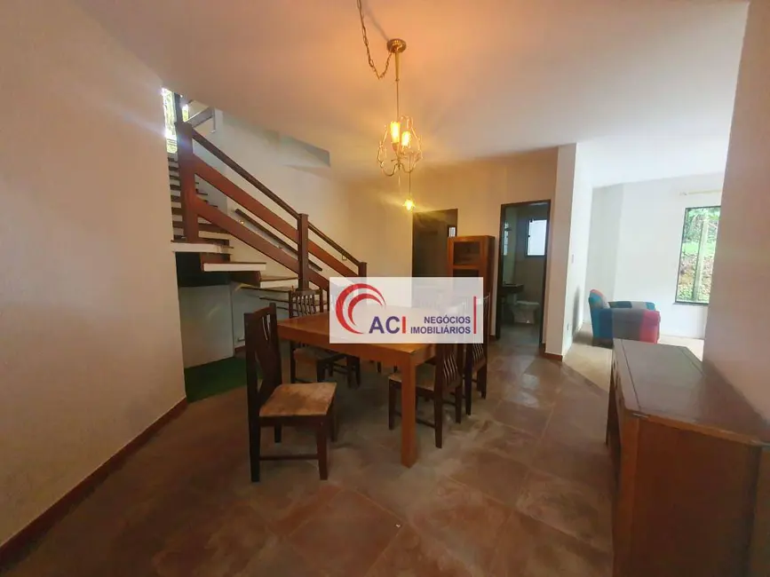 Foto 3 de Casa de Condomínio com 3 quartos para alugar, 360m2 em Transurb, Itapevi - SP