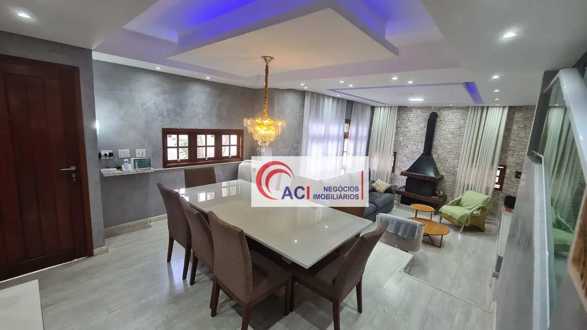 Foto 2 de Casa de Condomínio com 4 quartos à venda, 360m2 em Transurb, Itapevi - SP