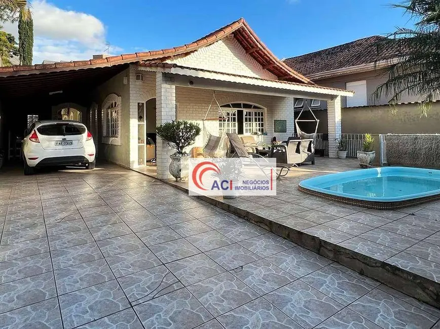 Casa de Condomínio com 3 quartos à venda, 315m2 em Vila Diva, Carapicuiba - SP - imagem 5 Foto 5 de Casa de Condomínio com 3 quartos à venda, 315m2 em Vila Diva, Carapicuiba - SP