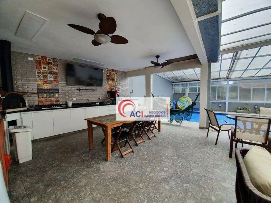 Foto 37 de Casa de Condomínio com 3 quartos à venda, 402m2 em Transurb, Itapevi - SP