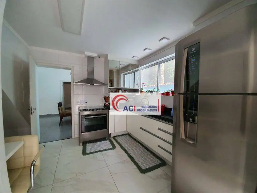 Foto 13 de Casa de Condomínio com 3 quartos à venda, 402m2 em Transurb, Itapevi - SP